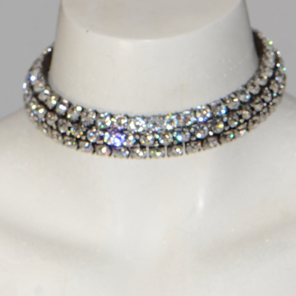 Oscar de la Renta Gunmetal Triple Strand Crystal Coil Choker Necklace - Picture 1 of 8